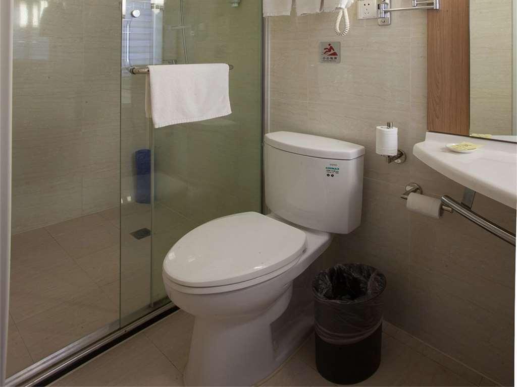Готель Ibis Luoyang Hi Tech Dev Zone Номер фото